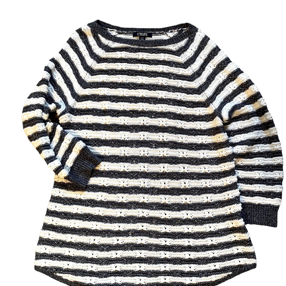 Chaps Denim soft loose weave 3/4 length sleeve crew neck sweater Blue and White